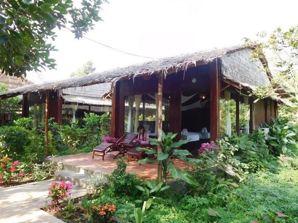 Mekong Ecolodge Cai Lay Екстер'єр фото